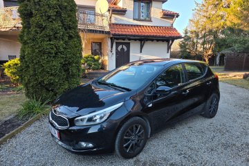 1,4 benzyna  klima super stan bezwpadek opłacona