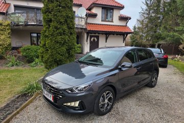 ledy navi kamera asystenci bardzo mały przebieg opłacony