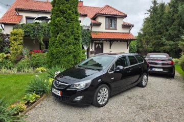 1,6T brąz skóra bixenon ledy navi grzane fotele i kierownica full opła